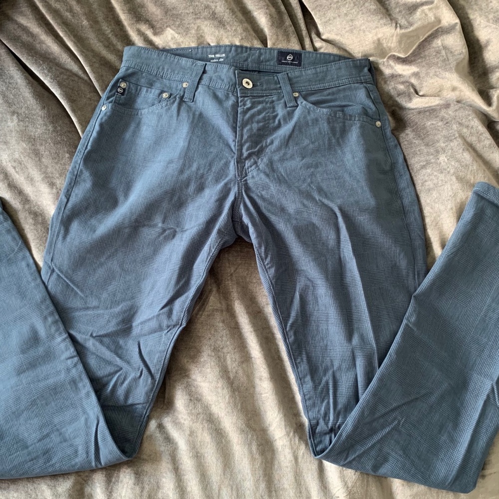 AG Modern Slim Chino